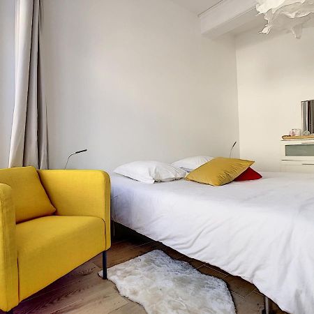 Chambre De Charme A โซลิเยอ ภายนอก รูปภาพ