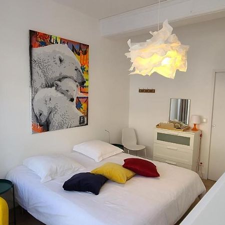Chambre De Charme A โซลิเยอ ภายนอก รูปภาพ