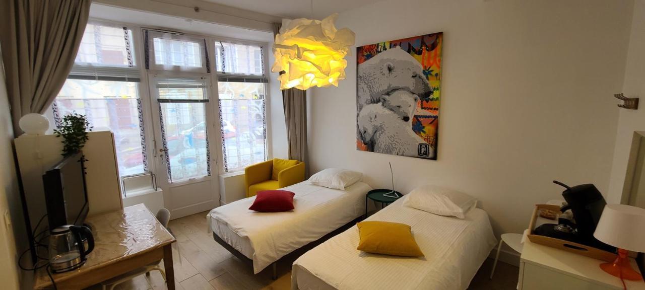 Chambre De Charme A โซลิเยอ ภายนอก รูปภาพ
